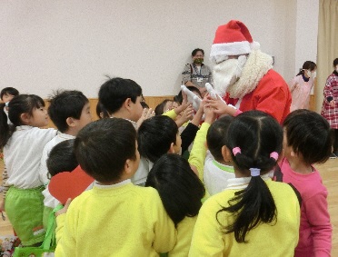 5歳児12月　クリスマス会写真